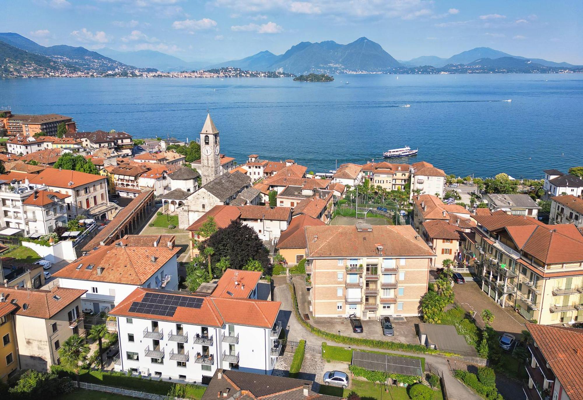 Elvezia Boutique Apartment Baveno Exterior photo